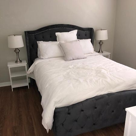 탬파 Cheerful 3 Bed House In A Cul- De-Sac! 빌라 외부 사진