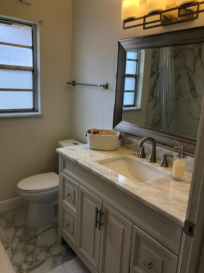 탬파 Cheerful 3 Bed House In A Cul- De-Sac! 빌라 외부 사진