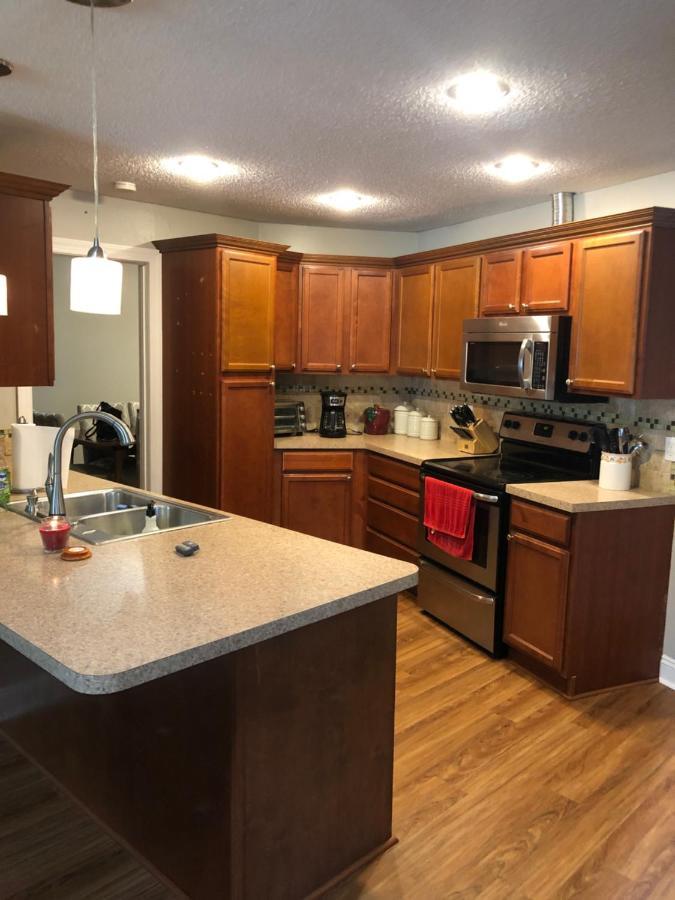 탬파 Cheerful 3 Bed House In A Cul- De-Sac! 빌라 외부 사진
